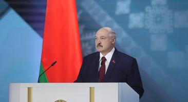 Лукашенко заявил, что ему подкинули коронавирус