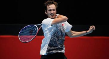Медведев высказался о конфликте с судьями в полуфинале US Open