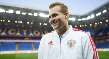 Червиченко заявил, что Максименко должен стать первым вратарем основной сборной России