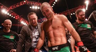 Лобов рассказал, как благодаря ему Макгрегор стал чемпионом UFC в двух весовых категориях