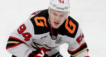 Кирилл Семенов продолжит карьеру в НХЛ и станет одноклубником экс-лидера «Авангарда» Михеева