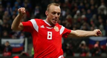 Глушаков заявил, что сборная России провалом на Евро-2020 показала товар лицом