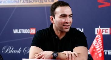 Гаджиев ответил Хасиеву, который отказался от идеи проведения боя Минеева с чемпионом своего промоушена