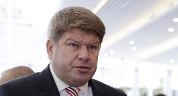 Губерниев заявил, что не стал бы обсуждать трусы и ориентацию Ещенко на федеральном ТВ