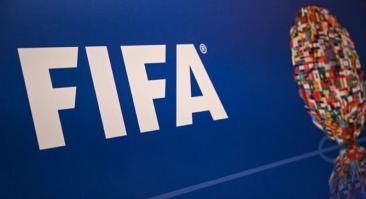 Россия потеряла одну позицию в рейтинге ФИФА