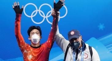 Нэйтан Чен из-за травмы снялся с чемпионата мира в Монпелье